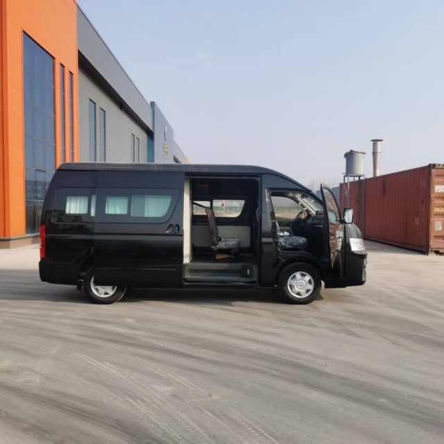 Foton Motors G9 Funeral Hearse for Body Transfer Service with Mortuary Freezer